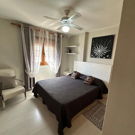 La Mariquita Apartment คอร์ราเลโฮ ภายนอก รูปภาพ